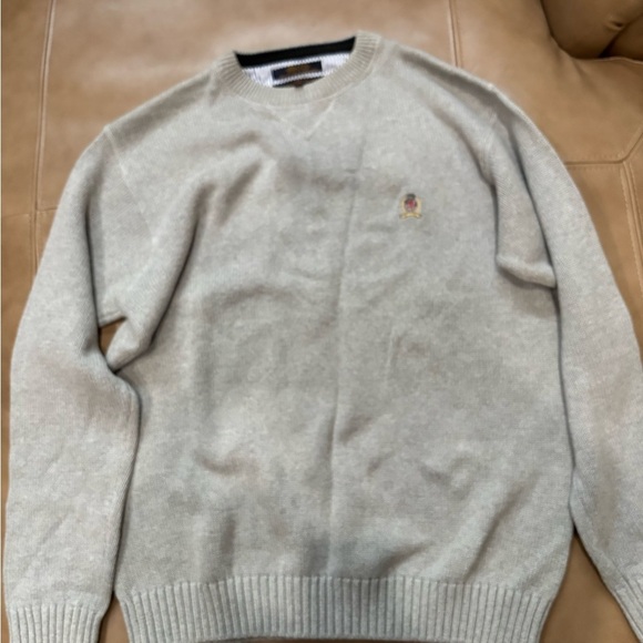 Vintage Tommy Hilfiger Light Gray Sweater - Picture 2 of 5